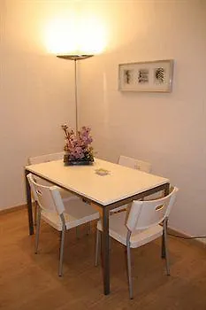 Bcnstop Sagrada Familia 4*