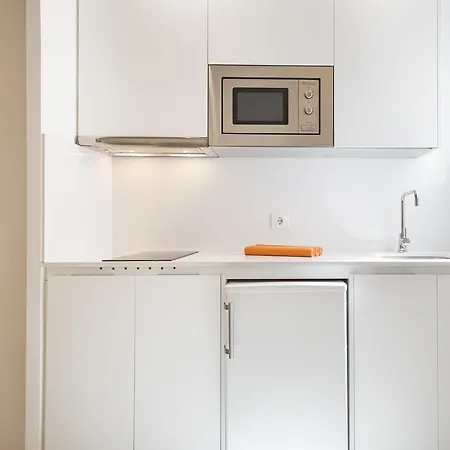 Aparthotel Bcnstop Sagrada Familia 3*