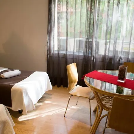 Bcnstop Sagrada Familia Hotel apartamentowy Barcelona